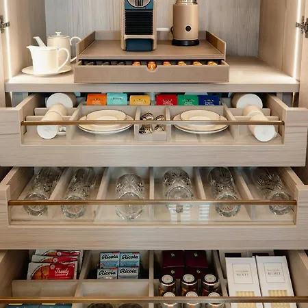 Hotel D'angleterre 5*