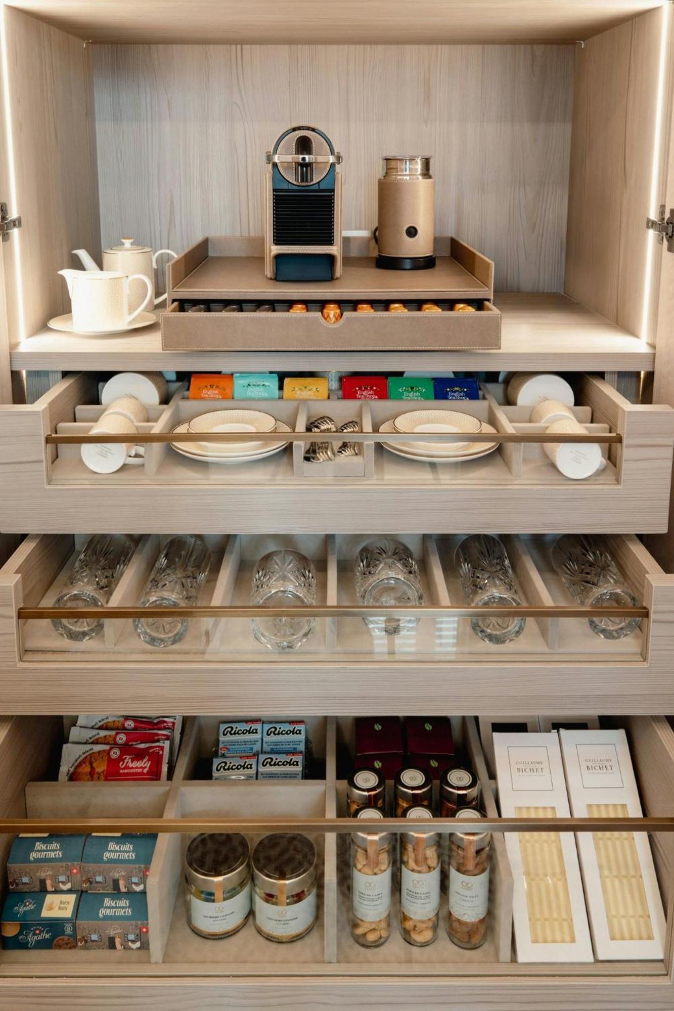 Hotel D'angleterre 5*